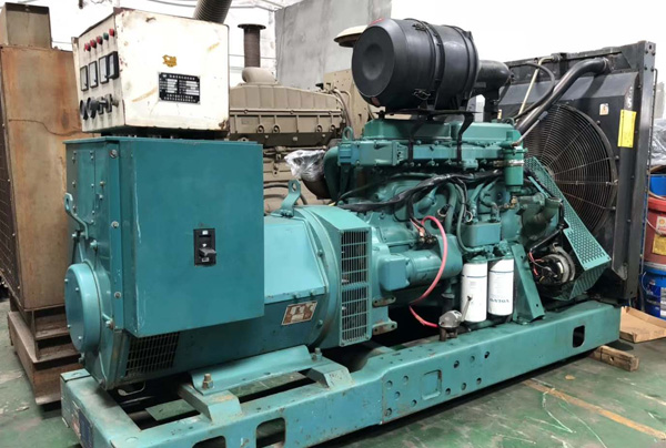 發(fā)電機燃油系統(tǒng)維護：油箱沉淀清理周期與燃油濾清器更換，避免油路堵塞導致停機